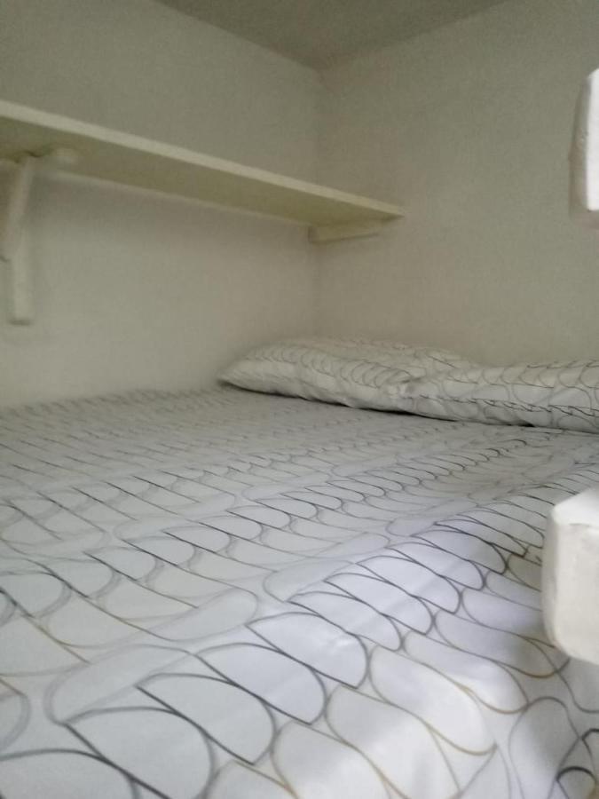 Kitinet Da Casa Azul Praia Das Toninhas 우바투바 외부 사진